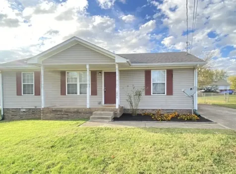 1006 Bush Avenue Oak Grove KY 42262