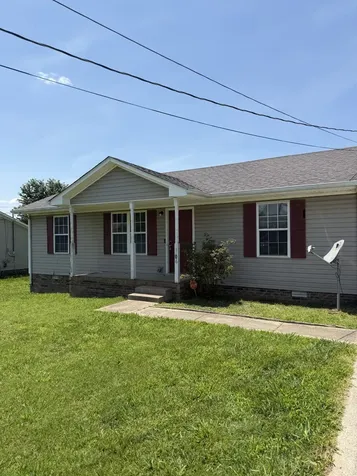 1006 Bush Avenue Oak Grove KY 42262