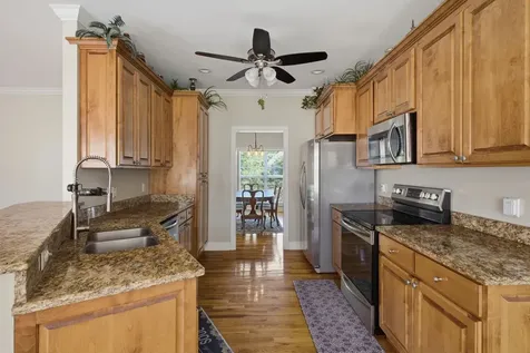 1046 Island Brook Drive Hendersonville TN 37075