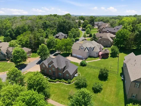 1046 Island Brook Drive Hendersonville TN 37075