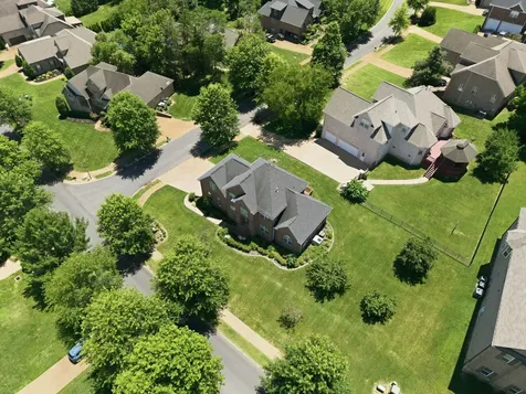 1046 Island Brook Drive Hendersonville TN 37075