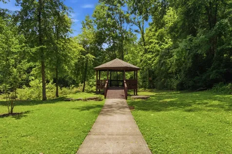 1046 Island Brook Drive Hendersonville TN 37075