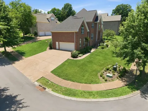 1046 Island Brook Drive Hendersonville TN 37075