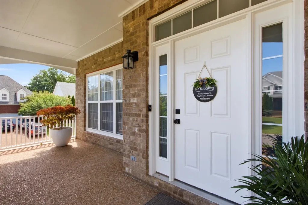 6001 Romain Court Spring Hill TN 37174