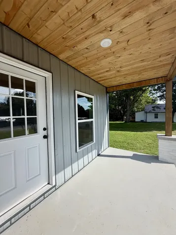 2465 Highway 43 S Leoma TN 38468