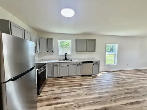 2465 Highway 43 S Leoma TN 38468