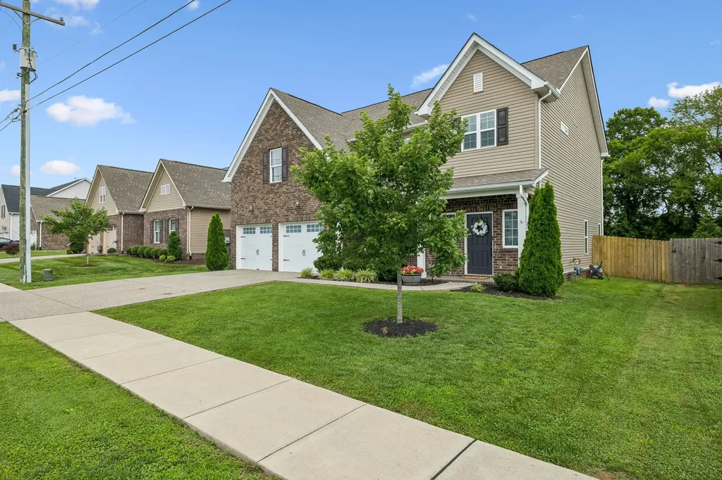 1364 Wentworth Drive Gallatin TN 37066