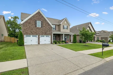 1364 Wentworth Drive Gallatin TN 37066