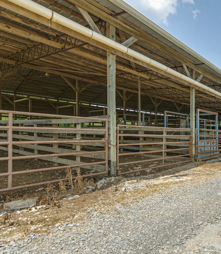 3008 Luke Moser Road Columbia TN 38401