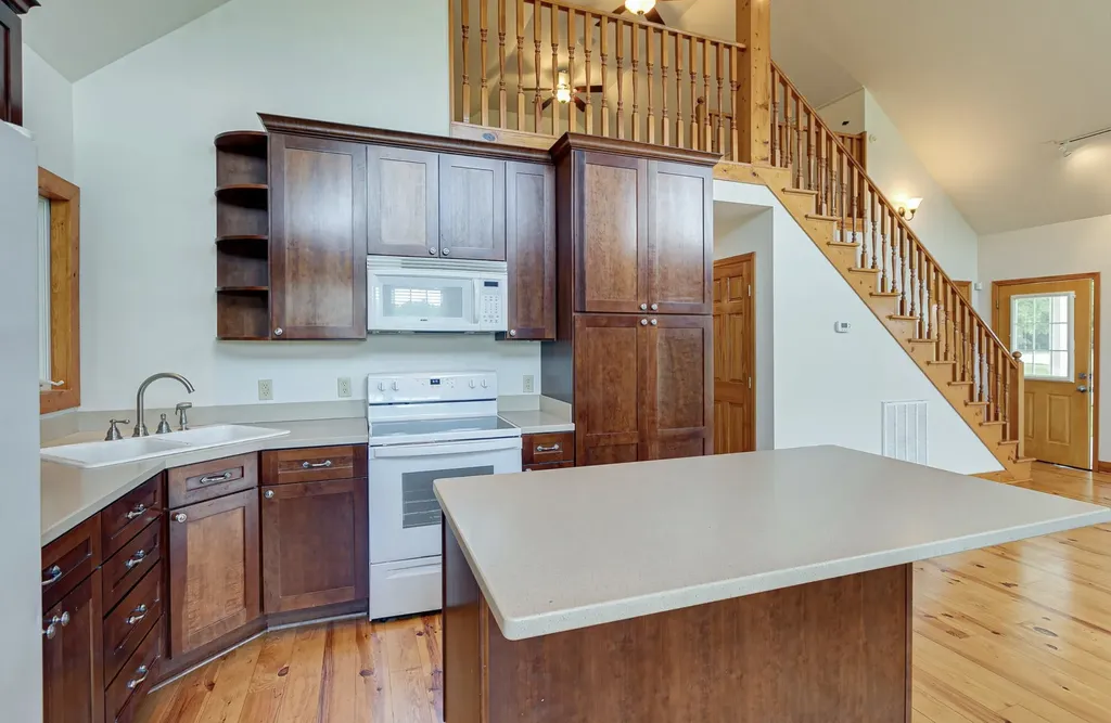 3008 Luke Moser Road Columbia TN 38401