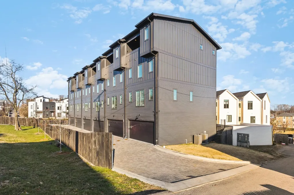 1033 Wedgewood Avenue Nashville TN 37203