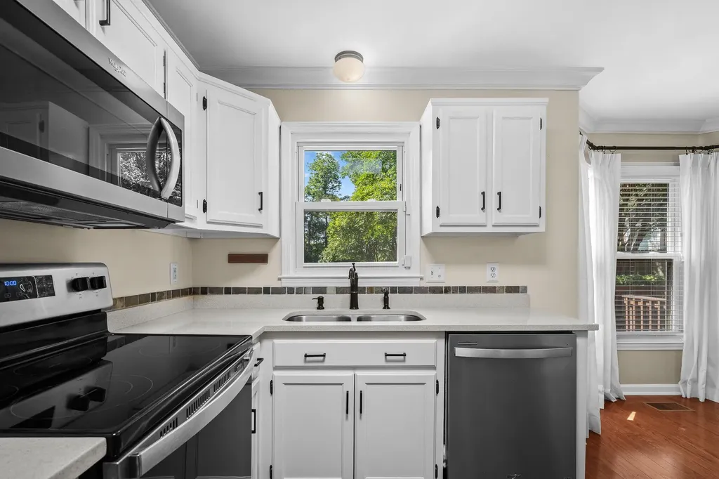 5601 Chestnutwood Trail Hermitage TN 37076