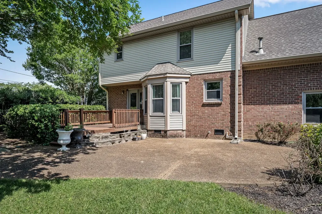 5601 Chestnutwood Trail Hermitage TN 37076