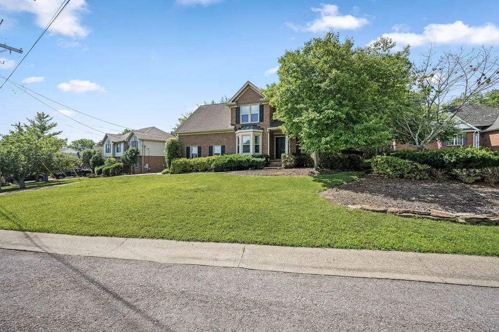 5601 Chestnutwood Trail Hermitage TN 37076