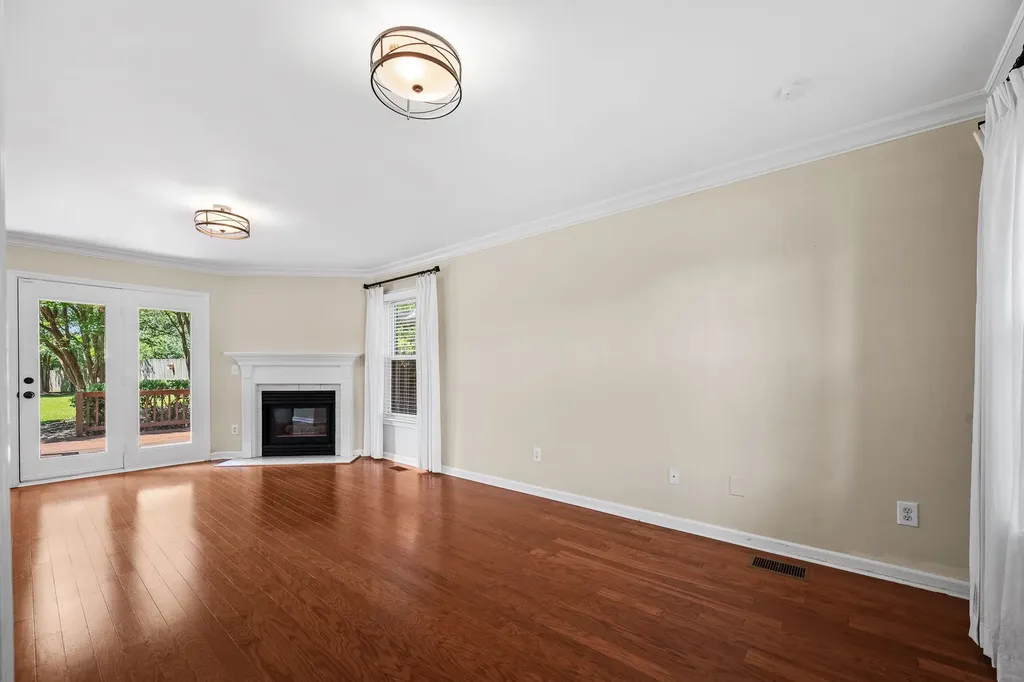 5601 Chestnutwood Trail Hermitage TN 37076