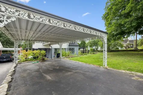 214 River Street Hartsville TN 37074