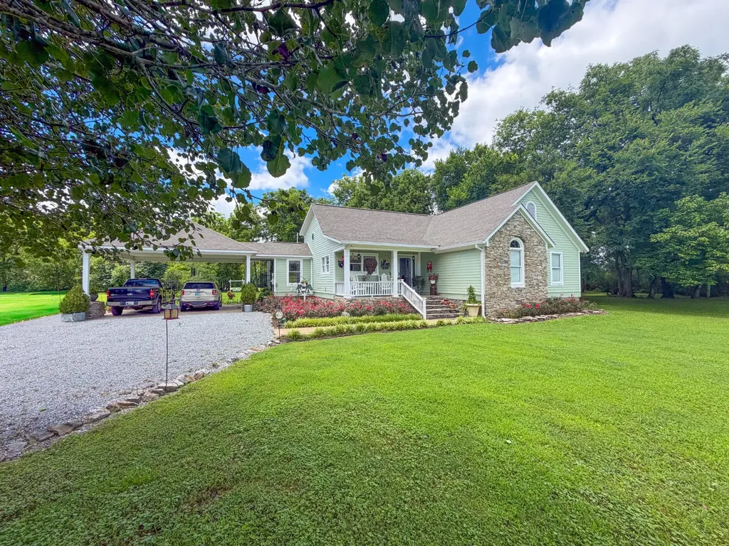 1342 Buchanan Creek Road Pulaski TN 38478