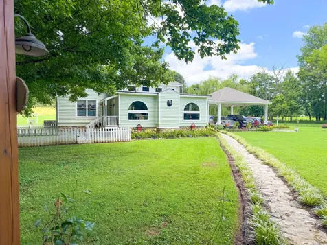 1342 Buchanan Creek Road Pulaski TN 38478