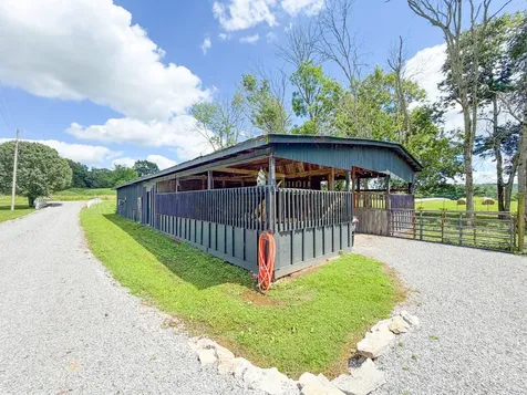 1342 Buchanan Creek Road Pulaski TN 38478