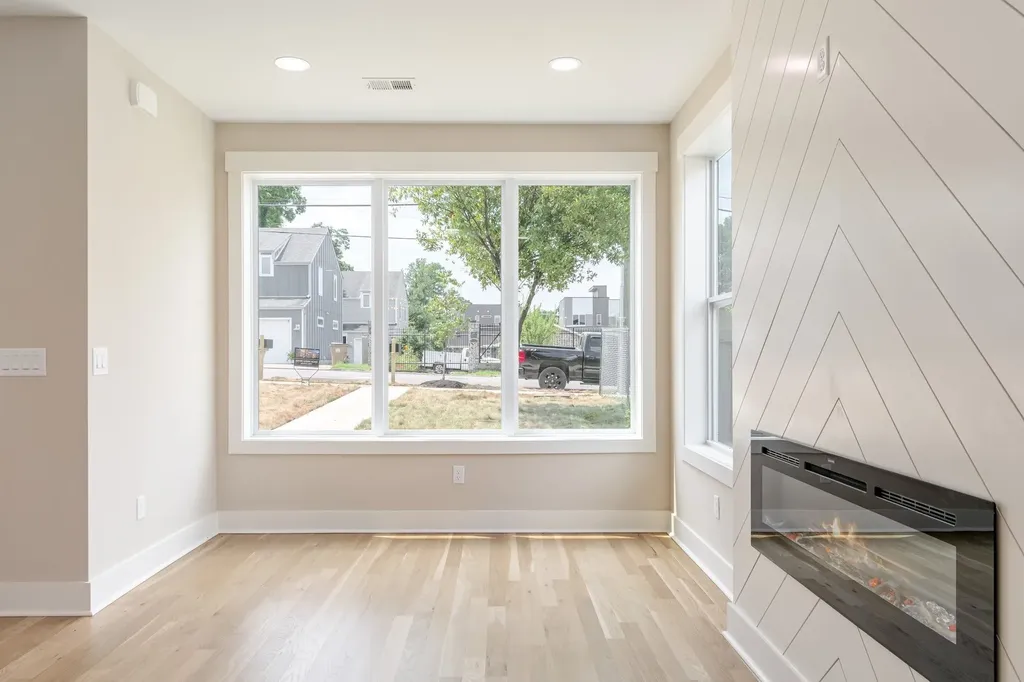 1726B Simpkins Street Nashville TN 37208