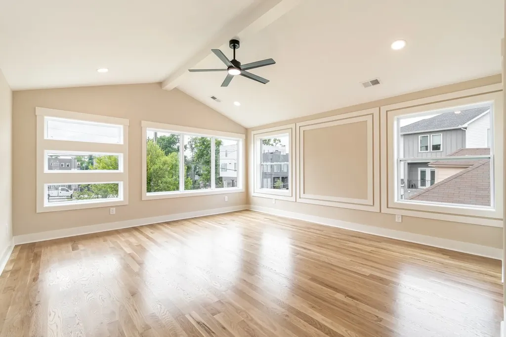 1726B Simpkins Street Nashville TN 37208