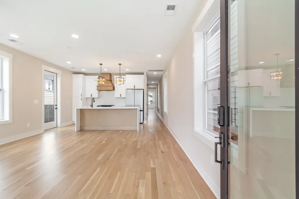 1726B Simpkins Street Nashville TN 37208
