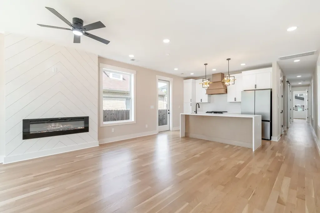 1726B Simpkins Street Nashville TN 37208