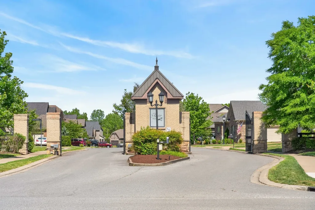 161 Annapolis Bend Circle Hendersonville TN 37075