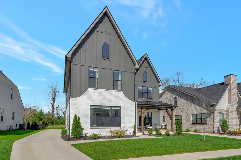 3270 Sassafras Lane Thompsons Station TN 37179