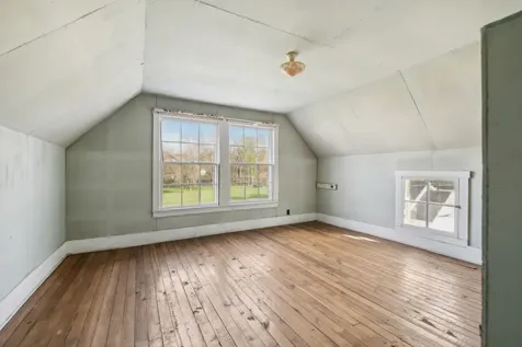 4103 Hampshire Pike Hampshire TN 38461