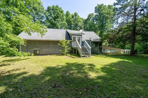 265 Roanoke Creek Road Collinwood TN 38450