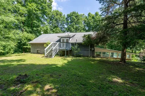 265 Roanoke Creek Road Collinwood TN 38450
