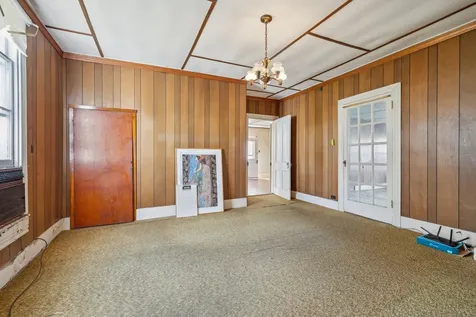 4103 Hampshire Pike Hampshire TN 38461