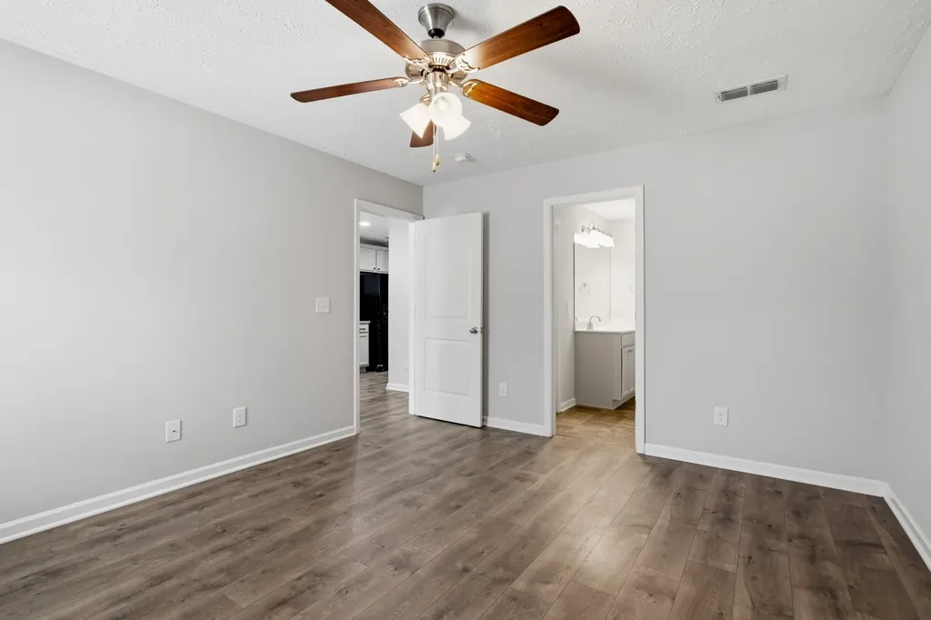 4708 Chelanie Circle Murfreesboro TN 37129