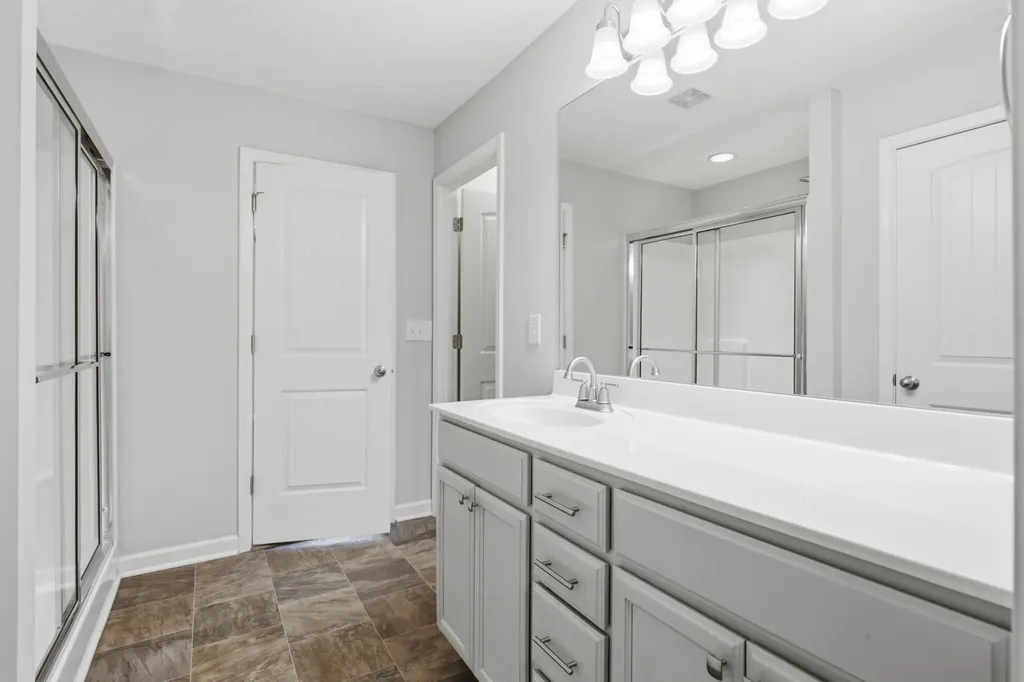 4708 Chelanie Circle Murfreesboro TN 37129