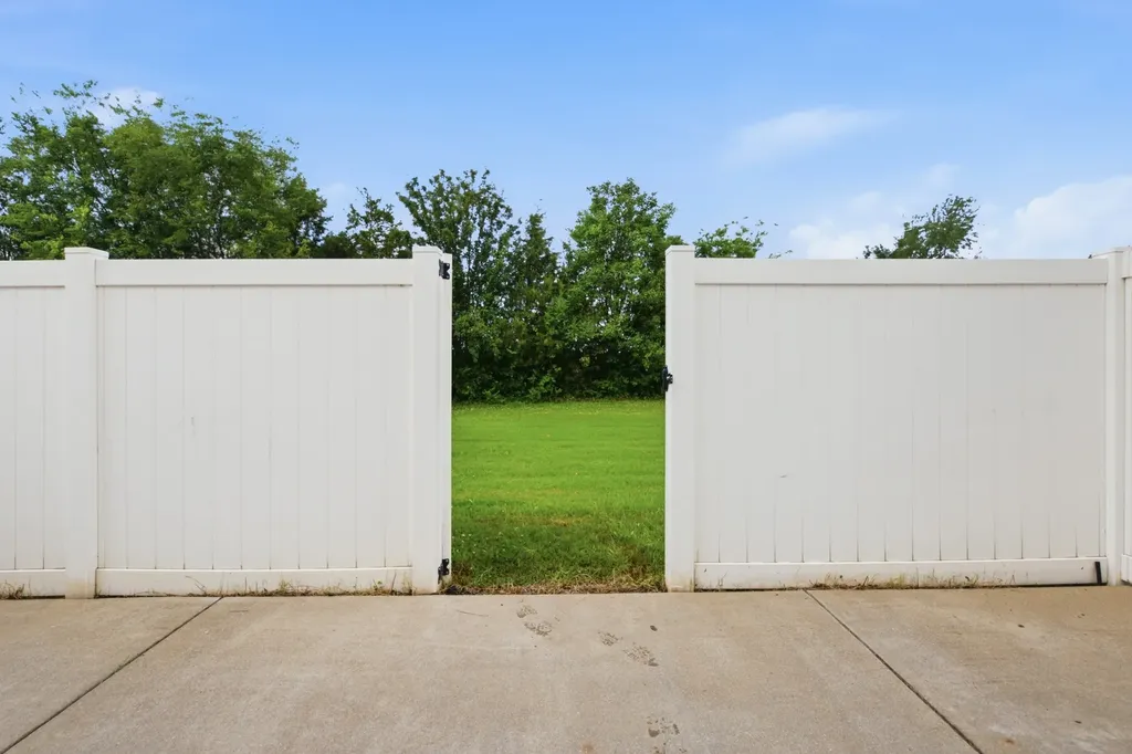 4708 Chelanie Circle Murfreesboro TN 37129
