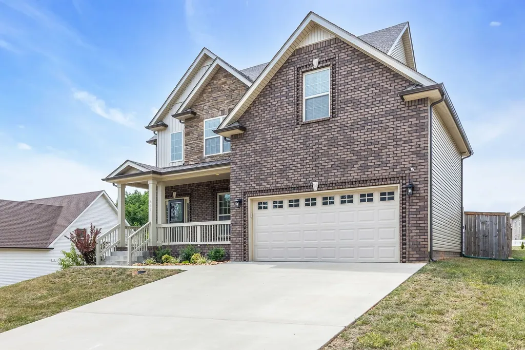 415 Glenstone Springs Drive Clarksville TN 37043