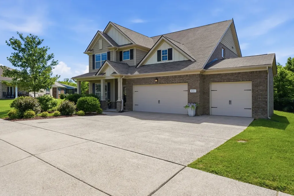 8003 Forest Hills Drive Spring Hill TN 37174