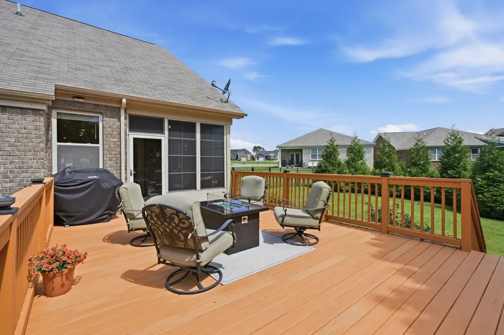 8003 Forest Hills Drive Spring Hill TN 37174