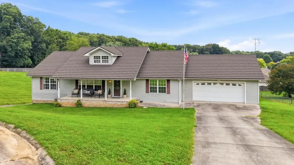 204 Rosewood Drive, NE Cleveland TN 37312