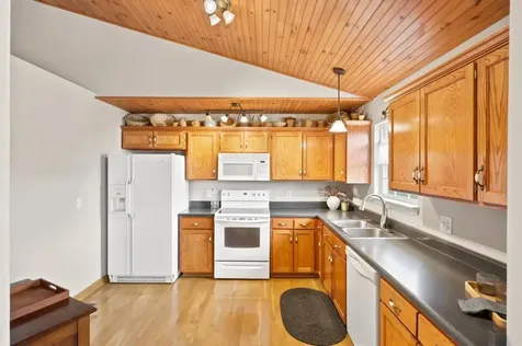 204 Rosewood Drive, NE Cleveland TN 37312