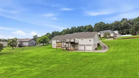 204 Rosewood Drive, NE Cleveland TN 37312