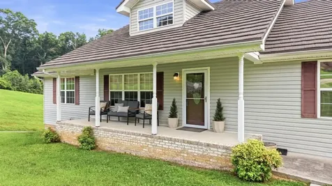 204 Rosewood Drive, NE Cleveland TN 37312