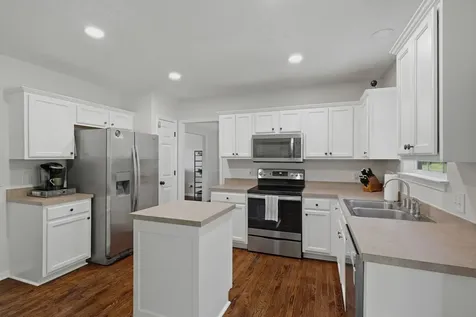 158 Walton Trce, S Hendersonville TN 37075