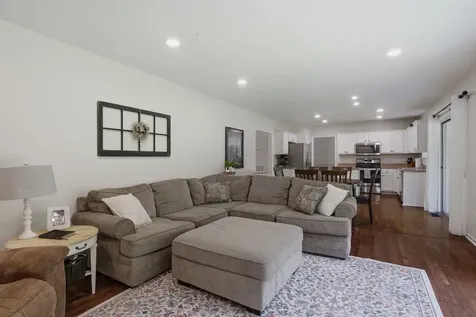 158 Walton Trce, S Hendersonville TN 37075