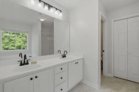 158 Walton Trce, S Hendersonville TN 37075