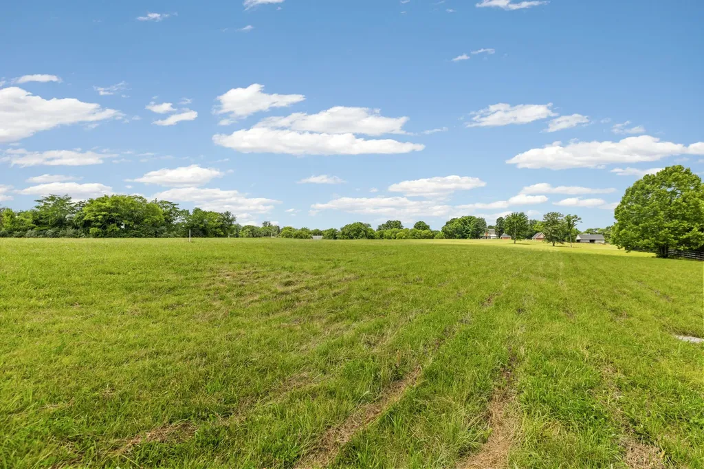 4284 Central Valley Road Murfreesboro TN 37129
