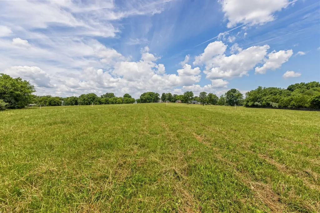 4284 Central Valley Road Murfreesboro TN 37129