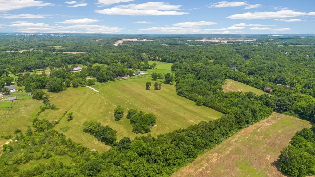 4284 Central Valley Road Murfreesboro TN 37129