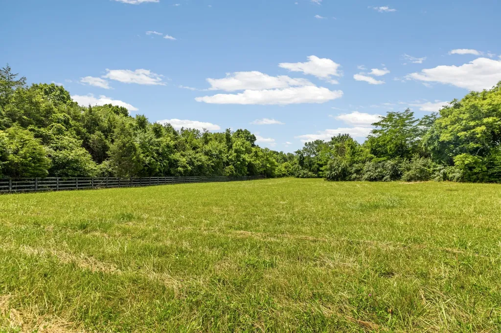4284 Central Valley Road Murfreesboro TN 37129
